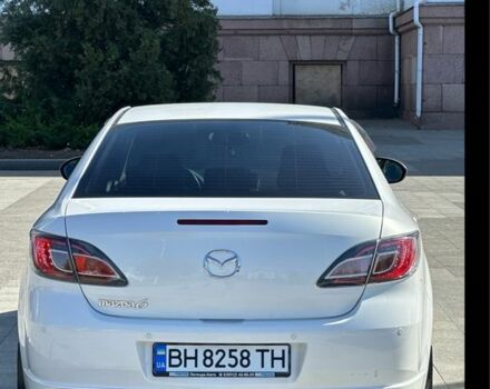 Белый Мазда 6, объемом двигателя 2 л и пробегом 150 тыс. км за 8500 $, фото 1 на Automoto.ua