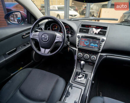 Білий Мазда 6, об'ємом двигуна 2 л та пробігом 197 тис. км за 7999 $, фото 18 на Automoto.ua