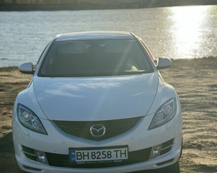 Белый Мазда 6, объемом двигателя 2 л и пробегом 150 тыс. км за 8500 $, фото 4 на Automoto.ua