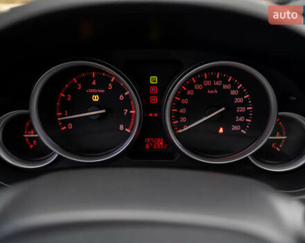 Білий Мазда 6, об'ємом двигуна 2 л та пробігом 197 тис. км за 7999 $, фото 24 на Automoto.ua