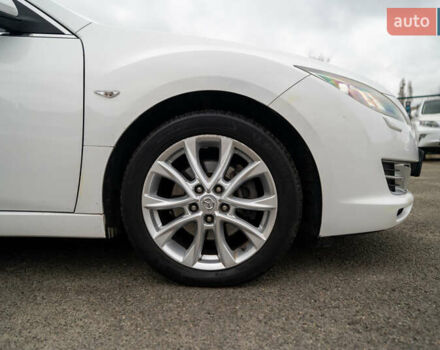 Білий Мазда 6, об'ємом двигуна 2 л та пробігом 197 тис. км за 7999 $, фото 5 на Automoto.ua