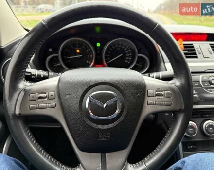 Белый Мазда 6, объемом двигателя 2 л и пробегом 197 тыс. км за 7200 $, фото 12 на Automoto.ua