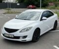 Белый Мазда 6, объемом двигателя 2 л и пробегом 300 тыс. км за 6600 $, фото 1 на Automoto.ua