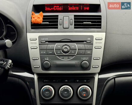 Білий Мазда 6, об'ємом двигуна 2 л та пробігом 182 тис. км за 7500 $, фото 16 на Automoto.ua