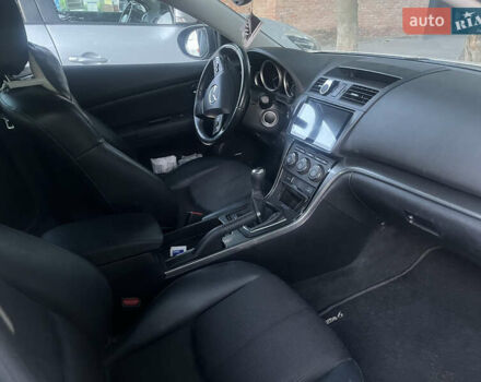 Белый Мазда 6, объемом двигателя 2.18 л и пробегом 245 тыс. км за 6666 $, фото 8 на Automoto.ua