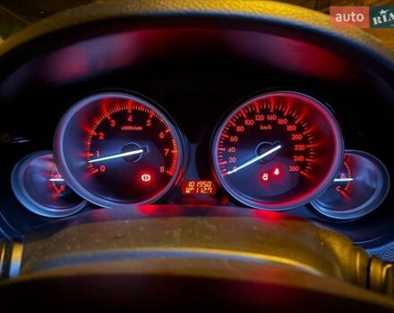 Білий Мазда 6, об'ємом двигуна 2 л та пробігом 101 тис. км за 10000 $, фото 4 на Automoto.ua