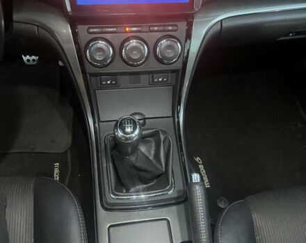 Белый Мазда 6, объемом двигателя 2.18 л и пробегом 245 тыс. км за 6666 $, фото 12 на Automoto.ua