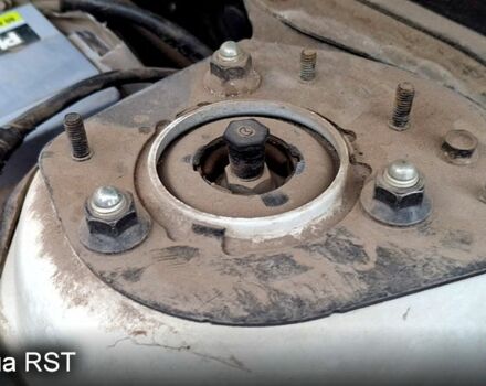 Белый Мазда 6, объемом двигателя 2 л и пробегом 71 тыс. км за 9350 $, фото 8 на Automoto.ua