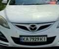 Белый Мазда 6, объемом двигателя 2.49 л и пробегом 225 тыс. км за 9900 $, фото 2 на Automoto.ua