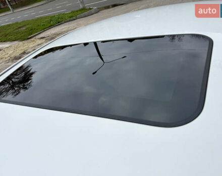 Белый Мазда 6, объемом двигателя 2.49 л и пробегом 283 тыс. км за 7800 $, фото 6 на Automoto.ua