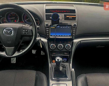 Белый Мазда 6, объемом двигателя 2.49 л и пробегом 169 тыс. км за 8300 $, фото 12 на Automoto.ua