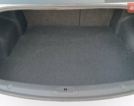 Белый Мазда 6, объемом двигателя 2.49 л и пробегом 169 тыс. км за 8300 $, фото 23 на Automoto.ua