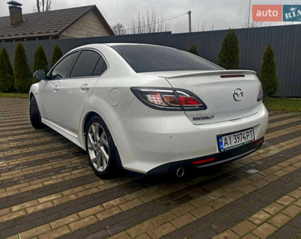 Белый Мазда 6, объемом двигателя 2.49 л и пробегом 169 тыс. км за 8300 $, фото 2 на Automoto.ua