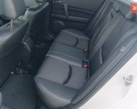 Белый Мазда 6, объемом двигателя 2.49 л и пробегом 169 тыс. км за 8300 $, фото 9 на Automoto.ua