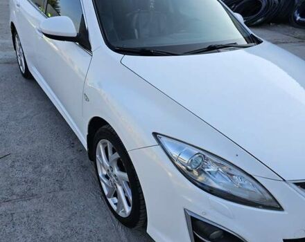 Мазда 6 2011 в Макарове на Automoto.ua Белый Мазда 6, объемом двигателя 2.49 л и пробегом 298 тыс. км за 7500 $, фото 17 на Automoto.ua