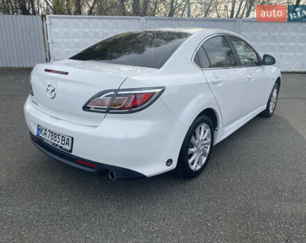 Белый Мазда 6, объемом двигателя 2 л и пробегом 165 тыс. км за 7800 $, фото 2 на Automoto.ua