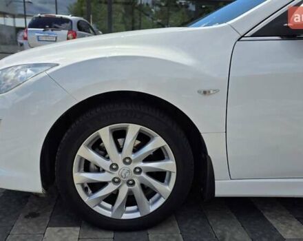 Білий Мазда 6, об'ємом двигуна 2 л та пробігом 167 тис. км за 7800 $, фото 8 на Automoto.ua