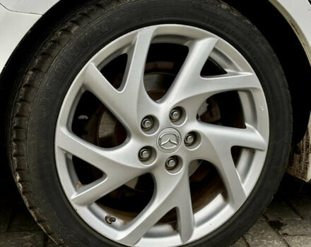 Белый Мазда 6, объемом двигателя 2.49 л и пробегом 283 тыс. км за 7800 $, фото 10 на Automoto.ua