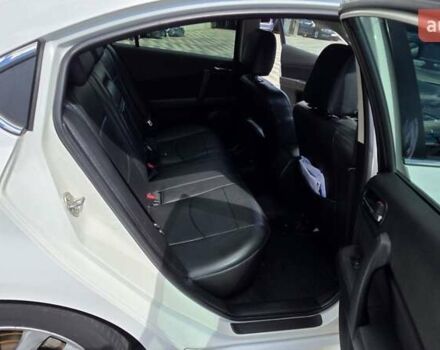 Білий Мазда 6, об'ємом двигуна 2 л та пробігом 167 тис. км за 7800 $, фото 18 на Automoto.ua
