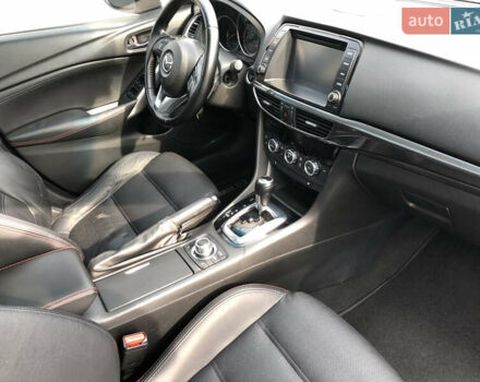 Белый Мазда 6, объемом двигателя 2.49 л и пробегом 235 тыс. км за 9999 $, фото 20 на Automoto.ua