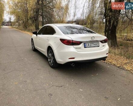 Білий Мазда 6, об'ємом двигуна 2 л та пробігом 163 тис. км за 12150 $, фото 3 на Automoto.ua