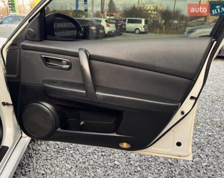 Белый Мазда 6, объемом двигателя 2 л и пробегом 345 тыс. км за 5100 $, фото 13 на Automoto.ua