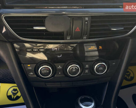 Білий Мазда 6, об'ємом двигуна 2.49 л та пробігом 290 тис. км за 9800 $, фото 16 на Automoto.ua