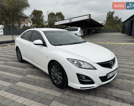 Белый Мазда 6, объемом двигателя 2 л и пробегом 340 тыс. км за 4950 $, фото 1 на Automoto.ua