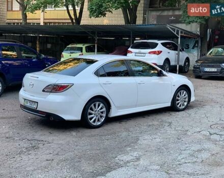 Белый Мазда 6, объемом двигателя 2 л и пробегом 122 тыс. км за 10500 $, фото 3 на Automoto.ua