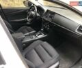 Белый Мазда 6, объемом двигателя 2 л и пробегом 163 тыс. км за 12000 $, фото 7 на Automoto.ua