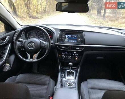 Білий Мазда 6, об'ємом двигуна 2 л та пробігом 163 тис. км за 12150 $, фото 6 на Automoto.ua