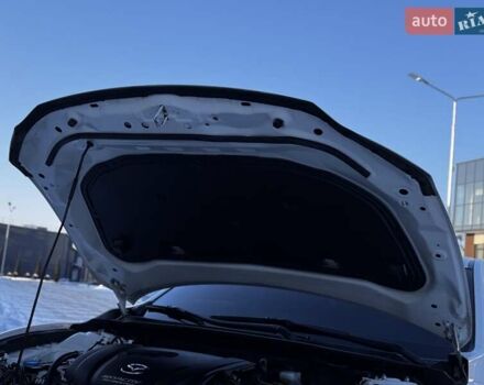 Білий Мазда 6, об'ємом двигуна 2 л та пробігом 173 тис. км за 12399 $, фото 75 на Automoto.ua