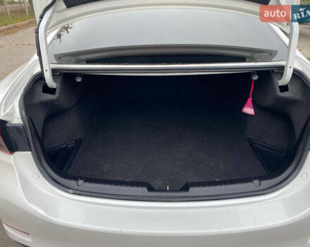 Белый Мазда 6, объемом двигателя 2.5 л и пробегом 199 тыс. км за 11999 $, фото 25 на Automoto.ua