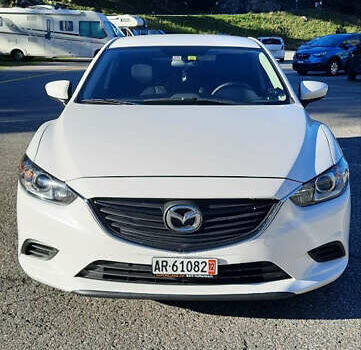 Белый Мазда 6, объемом двигателя 2.49 л и пробегом 225 тыс. км за 10500 $, фото 1 на Automoto.ua