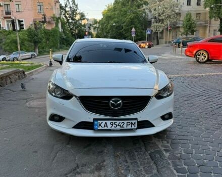 Белый Мазда 6, объемом двигателя 2.5 л и пробегом 220 тыс. км за 10000 $, фото 2 на Automoto.ua