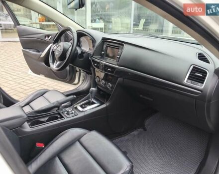 Белый Мазда 6, объемом двигателя 2.49 л и пробегом 221 тыс. км за 11300 $, фото 11 на Automoto.ua