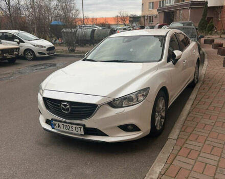 Белый Мазда 6, объемом двигателя 2 л и пробегом 176 тыс. км за 12800 $, фото 2 на Automoto.ua
