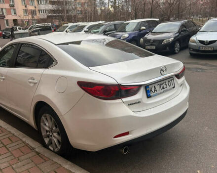Белый Мазда 6, объемом двигателя 2 л и пробегом 176 тыс. км за 12800 $, фото 3 на Automoto.ua