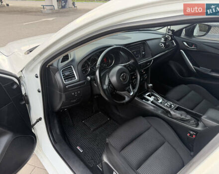 Білий Мазда 6, об'ємом двигуна 2.5 л та пробігом 118 тис. км за 12999 $, фото 11 на Automoto.ua