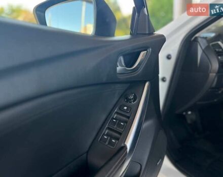 Белый Мазда 6, объемом двигателя 2.49 л и пробегом 138 тыс. км за 12499 $, фото 7 на Automoto.ua