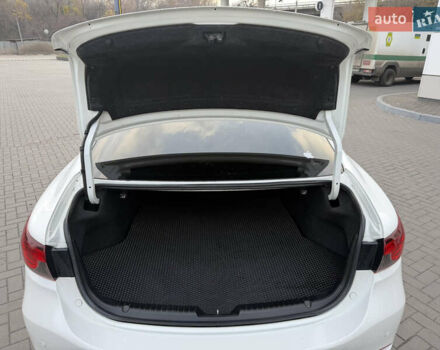 Білий Мазда 6, об'ємом двигуна 2.5 л та пробігом 118 тис. км за 12999 $, фото 16 на Automoto.ua