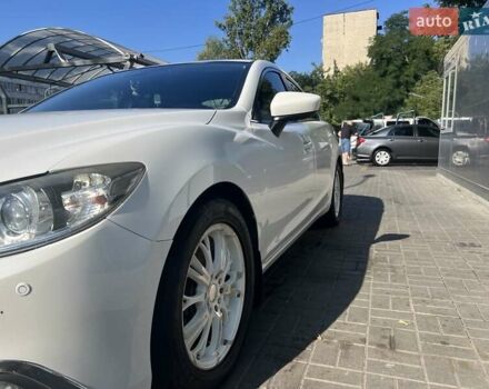 Білий Мазда 6, об'ємом двигуна 2 л та пробігом 171 тис. км за 11000 $, фото 9 на Automoto.ua