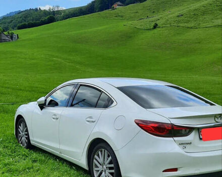 Белый Мазда 6, объемом двигателя 2.49 л и пробегом 225 тыс. км за 10500 $, фото 4 на Automoto.ua