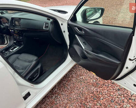 Белый Мазда 6, объемом двигателя 2.5 л и пробегом 167 тыс. км за 11600 $, фото 5 на Automoto.ua