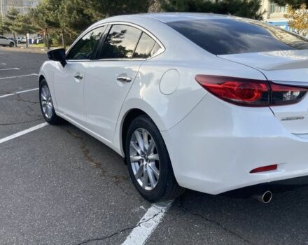 Белый Мазда 6, объемом двигателя 2.5 л и пробегом 200 тыс. км за 12500 $, фото 4 на Automoto.ua