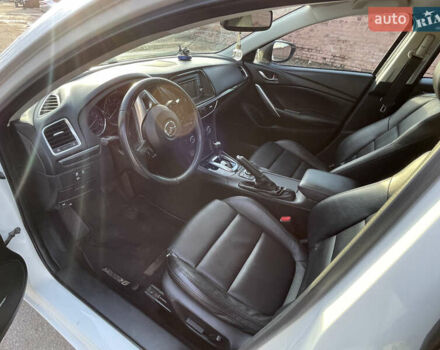 Белый Мазда 6, объемом двигателя 2.49 л и пробегом 222 тыс. км за 10500 $, фото 7 на Automoto.ua