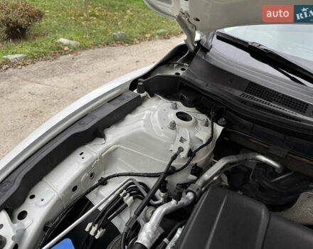 Белый Мазда 6, объемом двигателя 2.49 л и пробегом 120 тыс. км за 11600 $, фото 20 на Automoto.ua