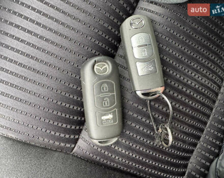 Белый Мазда 6, объемом двигателя 2.49 л и пробегом 120 тыс. км за 11600 $, фото 62 на Automoto.ua