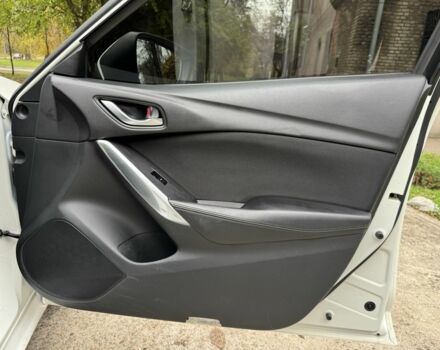 Белый Мазда 6, объемом двигателя 2.5 л и пробегом 120 тыс. км за 11600 $, фото 18 на Automoto.ua