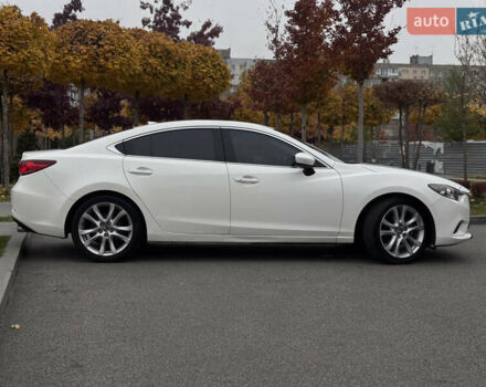 Белый Мазда 6, объемом двигателя 2.5 л и пробегом 152 тыс. км за 10800 $, фото 9 на Automoto.ua